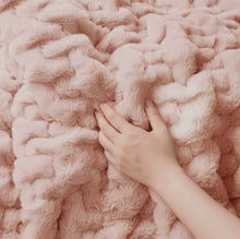 Soft Warm Ruched Faux Fur Throw Blanket